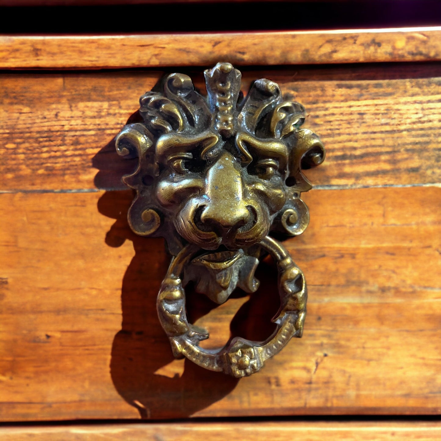 Antique French Brass Lion Head Wall Ornaments , Brass Door Pull, Brass Lion Head, French Country Home Decor, Antique Brass Door Knocker