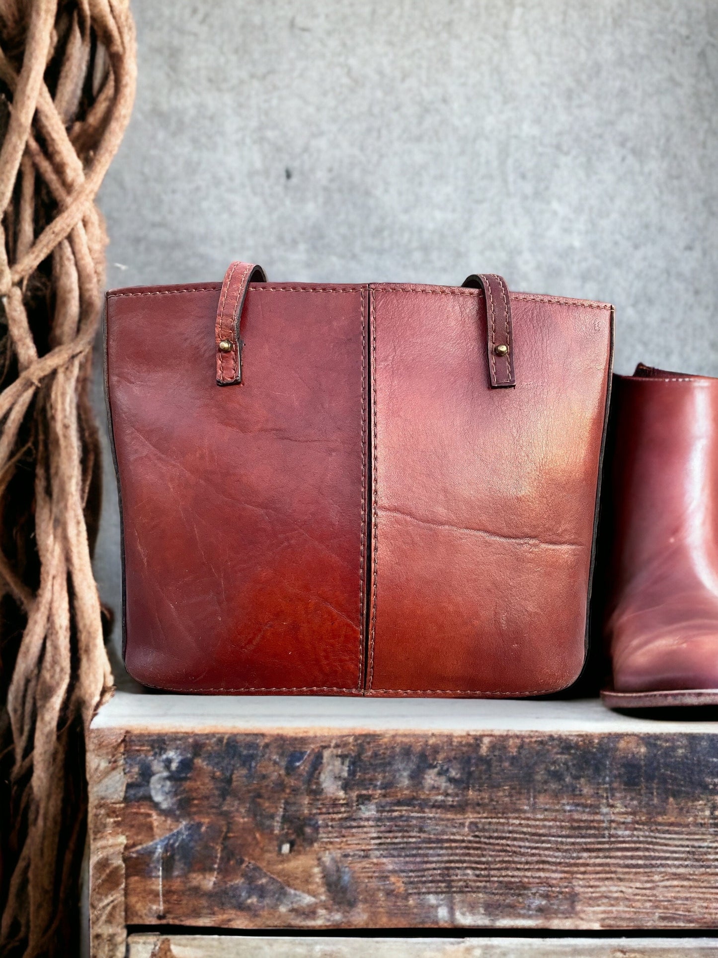 Vintage Brown Saddle Leather Tote, Vintage French Gerard Henon Brown Leather Shoulder Bag, Unisex Leather Tote