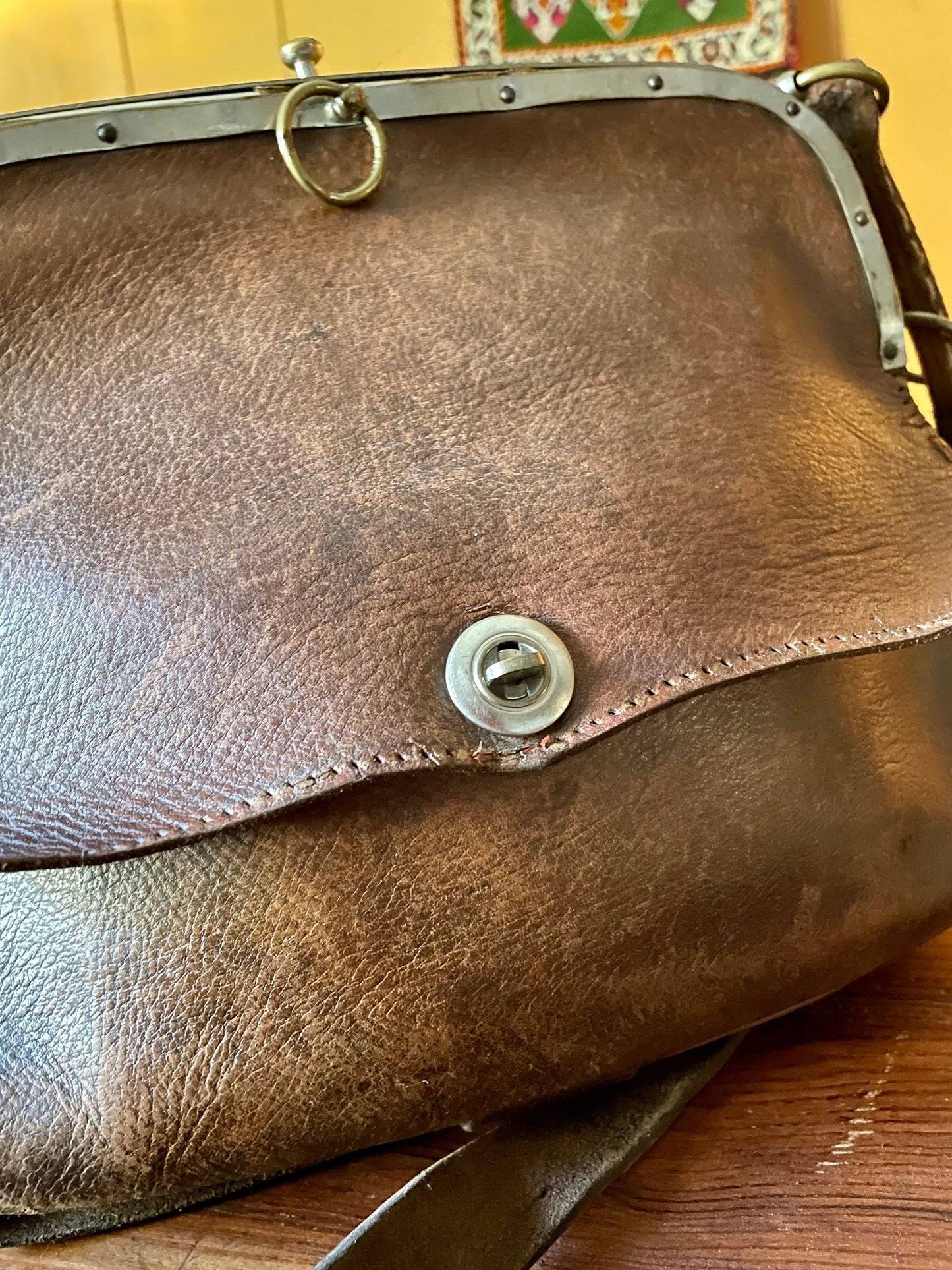 Vintage French Brown Leather Messenger Bag, Brown Leather Bag With Metal Frame, Old French Shoulder Bag, Leather Postal Bag